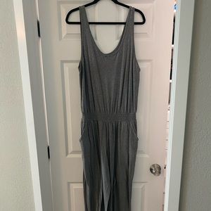 Aerie Grey Jumper NWOT